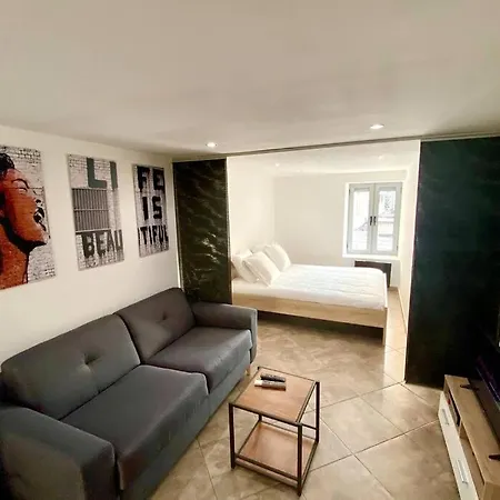 Sobnb- Faucigny 4-studio 4 Personnes Centre Ville Apartment